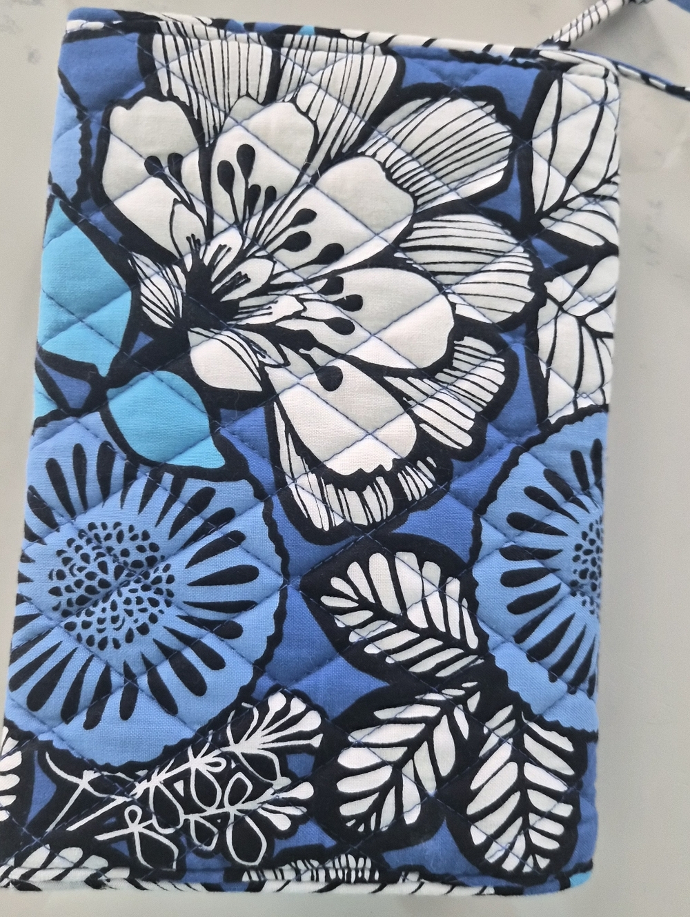 Vera Bradley Blue Floral Retired Jewelry Roll Travel Organizer Ribbon Tie Pouch